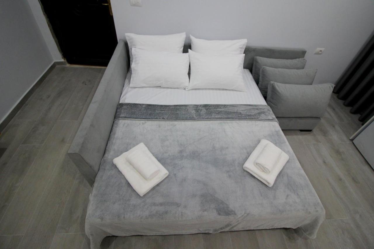 J&m Luxury Apartamento *